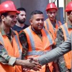 تكريم المساهمين بإخماد حريق مصفاة حمص… الرئيس الأسد يثني على جهود العمال في أدائهم مهامهم