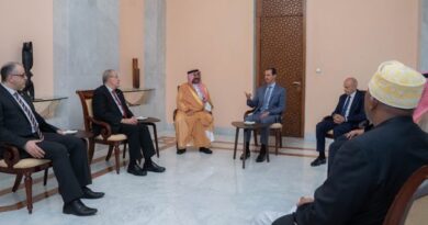 الرئيس الأسد يستقبل الأمين العام للمنظمة العربية للهلال والصليب الأحمر والوفد المرافق